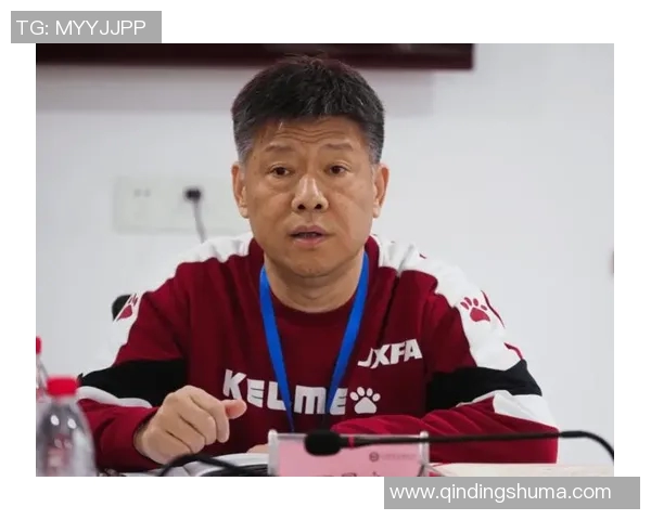 南昌足球明星万彬的个人简介与精彩瞬间图片展示